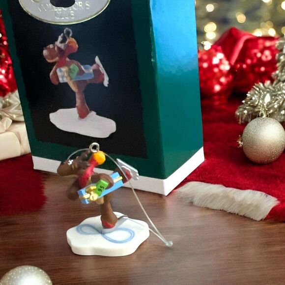 Hallmark Keepsake Miniature Ornament Keepsake Collectors Club skating moose 1995 - Picture 3 of 5
